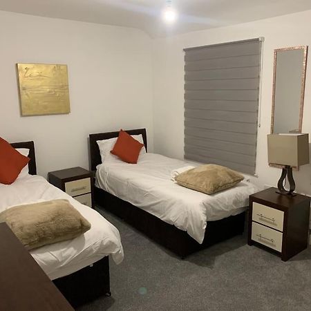 Beautiful 5Bedroom Hse-Contractor/Family/Corporate Ντάρτφορντ Εξωτερικό φωτογραφία