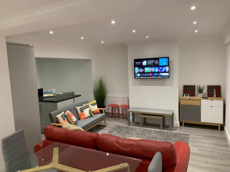 Beautiful 5Bedroom Hse-Contractor/Family/Corporate Ντάρτφορντ Εξωτερικό φωτογραφία